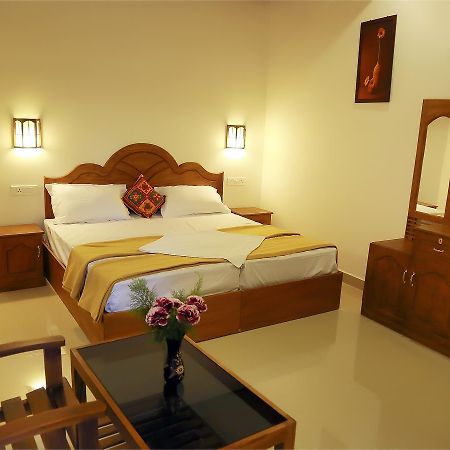 Holiday Villa Thekkady Kültér fotó