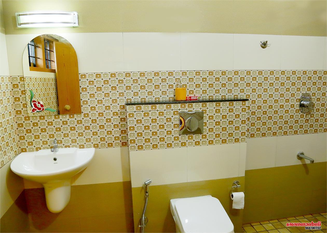 Holiday Villa Thekkady Kültér fotó